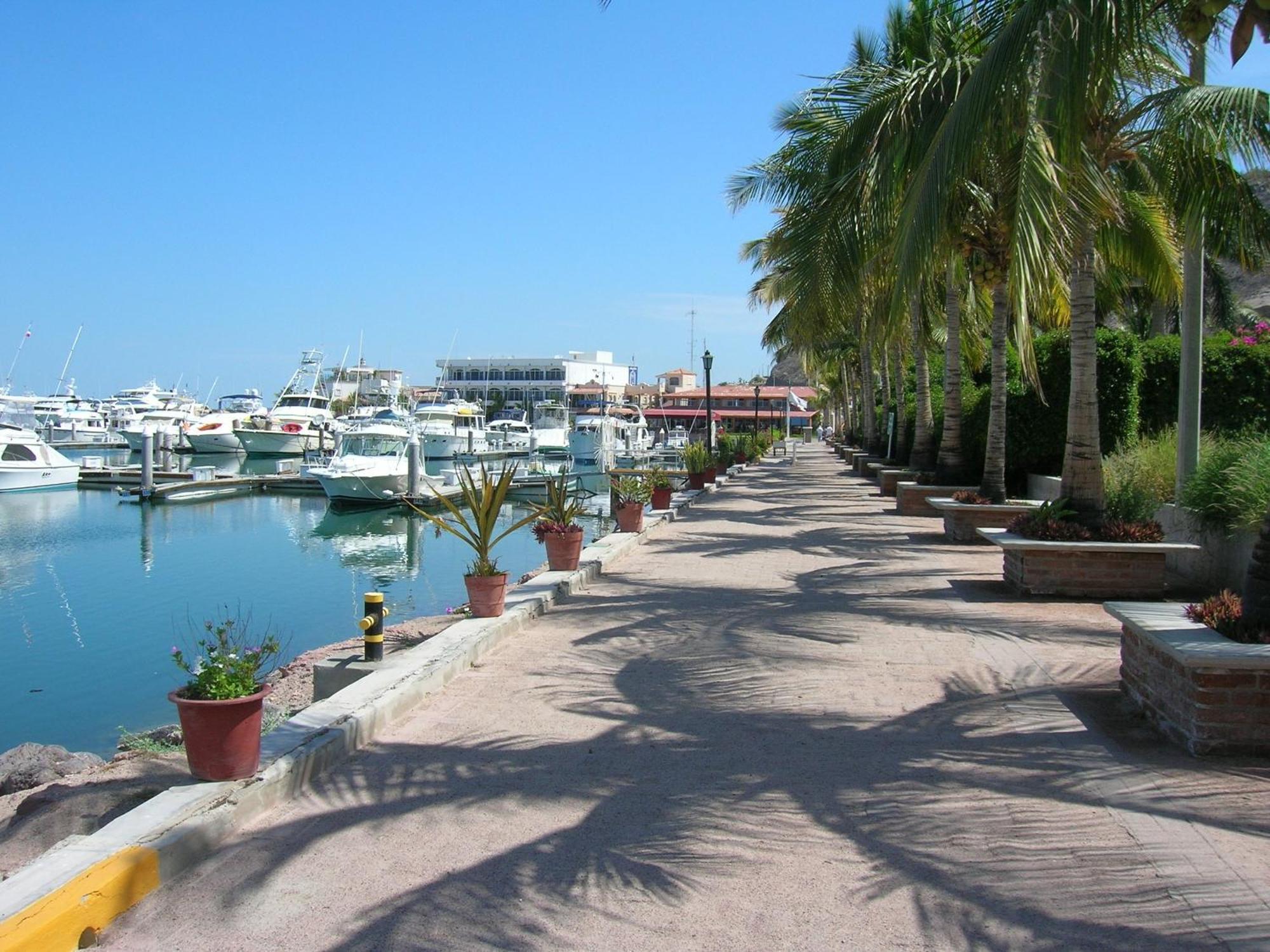The Westmarine Waterfront Hotel La Paz Dış mekan fotoğraf